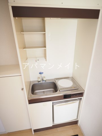 キッチン　IHコンロ付き