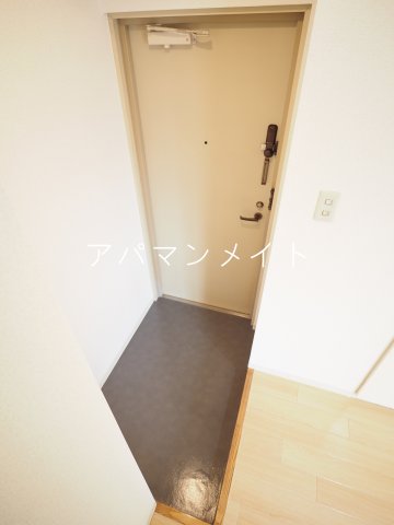 玄関　玄関はこちらになります