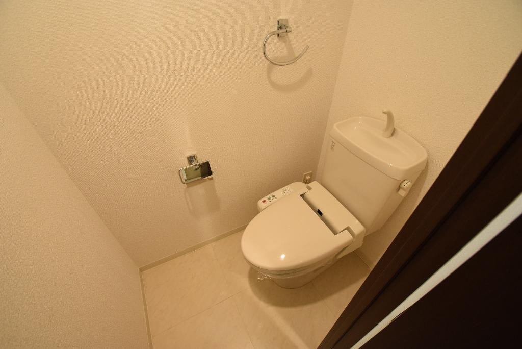 トイレ　シャワー付トイレ