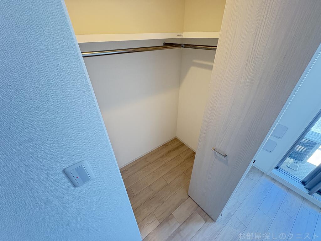 収納　（写真は同タイプ）