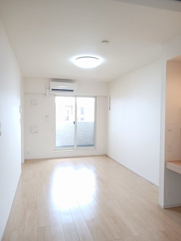 居室・リビング　使いやすいリビングです