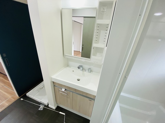 洗面設備　※別部屋の写真です
