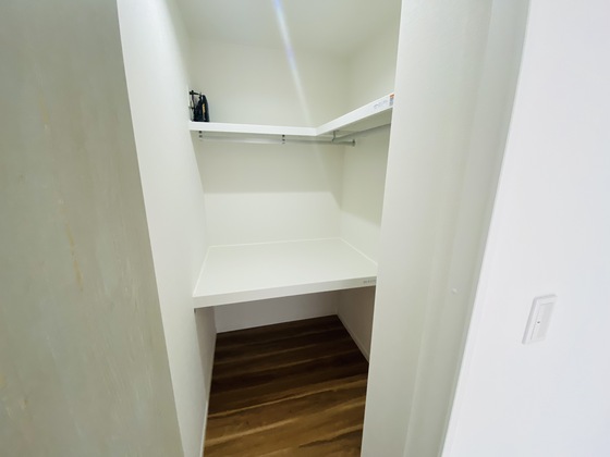 収納　※別部屋の写真です