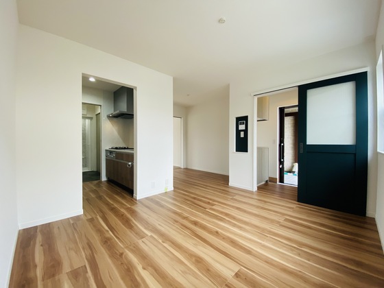 居室・リビング　※別部屋の写真です