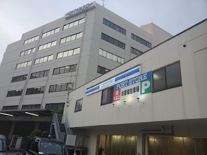 コンビニ　ローソン ポートストア海岸店（コンビニ）まで307m