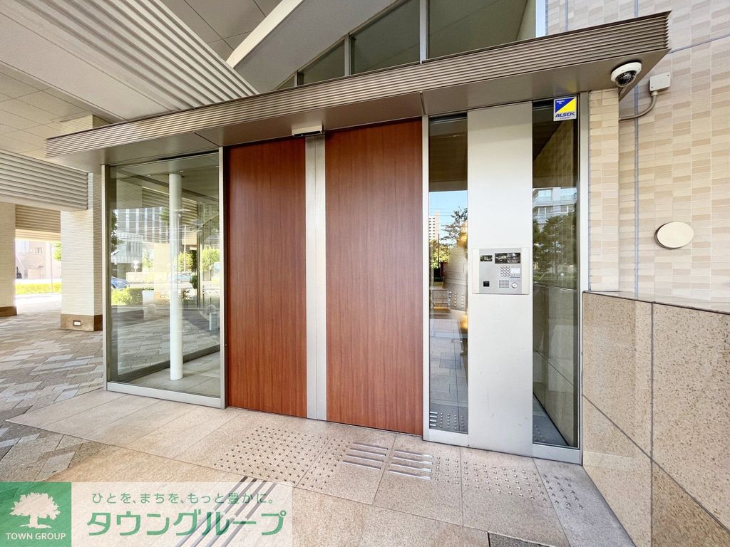 エントランス　エントランス