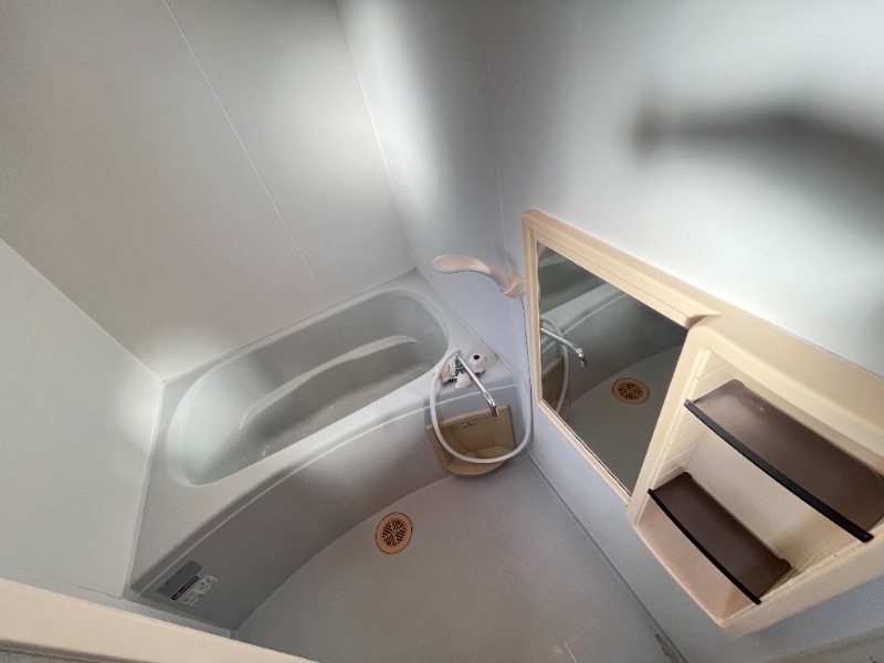 バス・シャワールーム　別号室イメージ