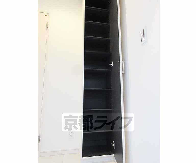 玄関　下駄箱あります！