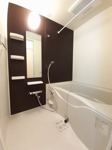 バス・シャワールーム　きれいなお風呂です