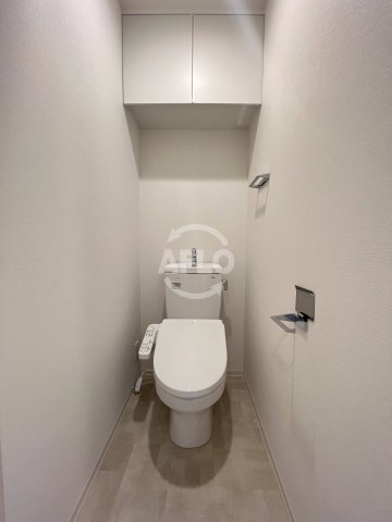 トイレ　スプランディッド難波WESTII　トイレ