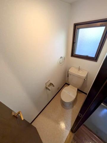 トイレ　別号室イメージ写真