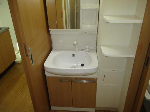 洗面設備　洗髪洗面化粧台（イメージ）