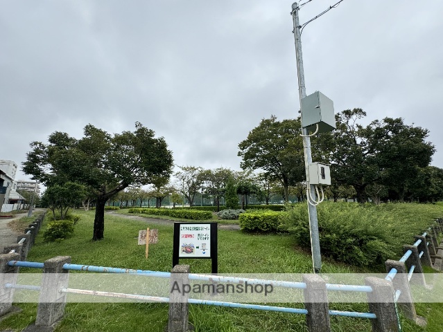 公園　戸塚榎戸公園（公園）まで345m