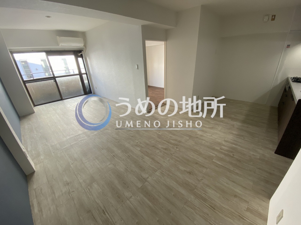 居室・リビング　IMG_9788　ロゴ圧縮済み