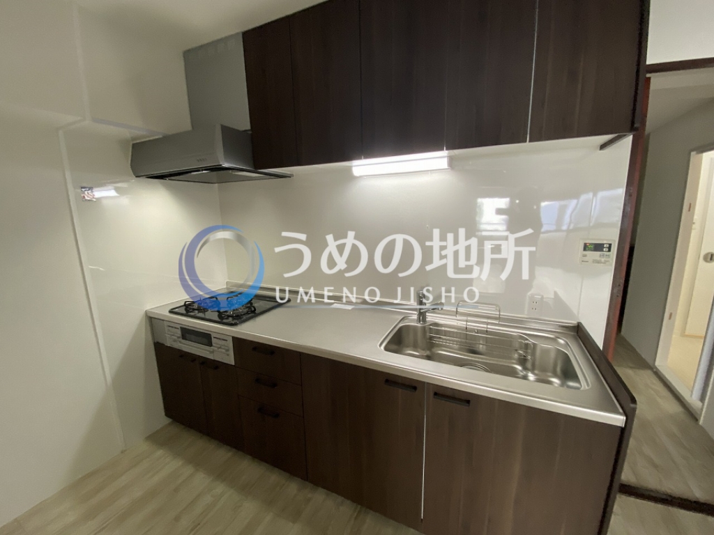 キッチン　IMG_9784　ロゴ圧縮済み