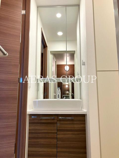 洗面設備　同仕様