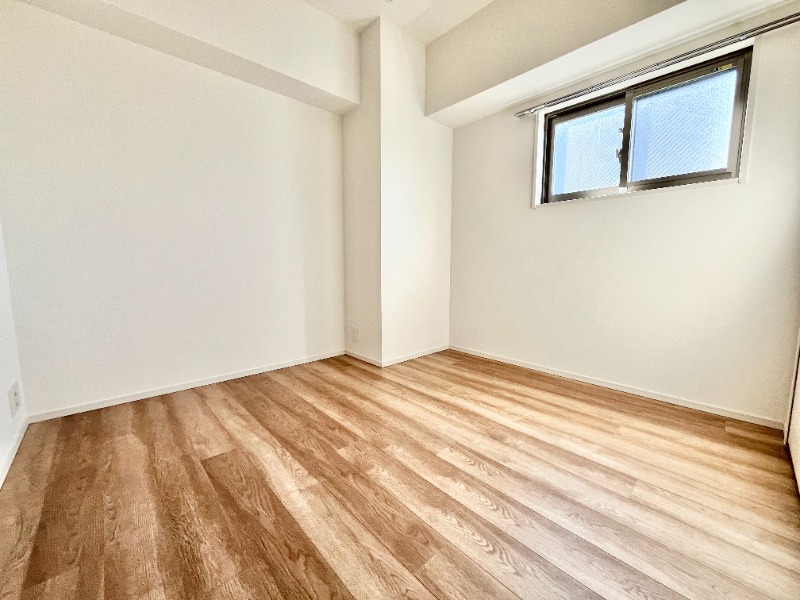 その他部屋・スペース　５帖の洋室です♪