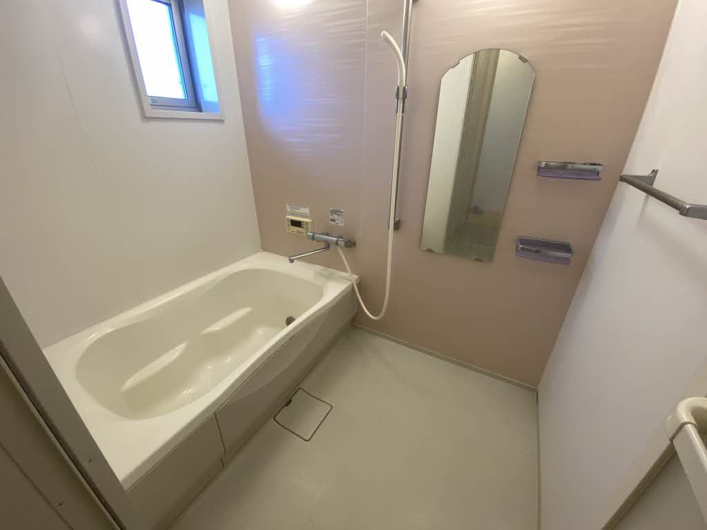 バス・シャワールーム　浴室