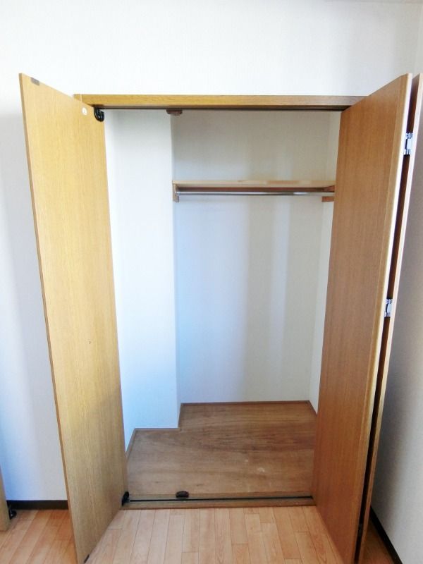 収納　６帖洋室