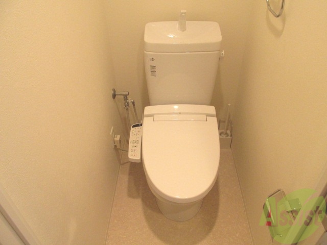 トイレ　ウォシュレット設備充実