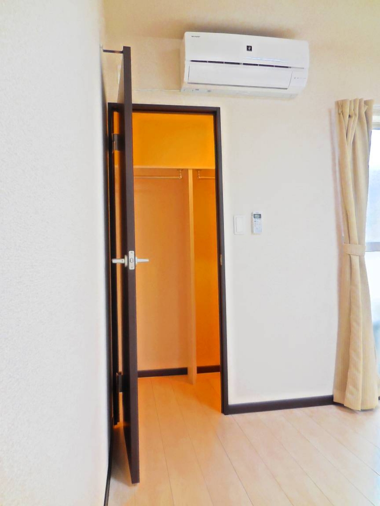 その他　クローゼットの配置はお部屋毎に異なります