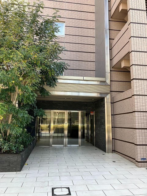 エントランス　エントランス