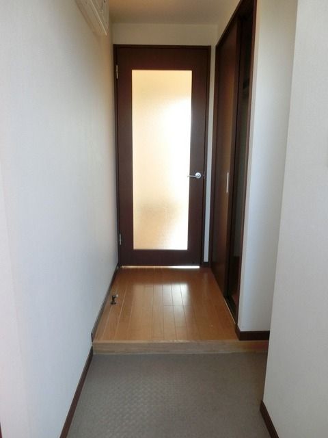 玄関　★お問い合わせはタウンハウジングまで★