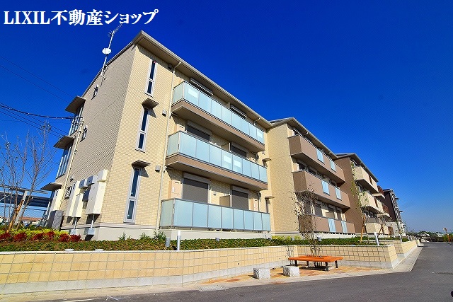 建物外観　レイクタウンでのお部屋探しは『地元の当社』にお任せ下さい！