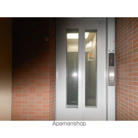 ロビー　ロビー