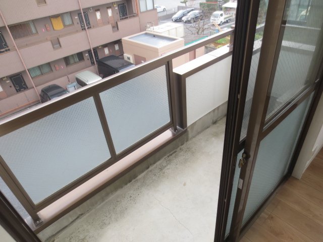 バルコニー　参考写真