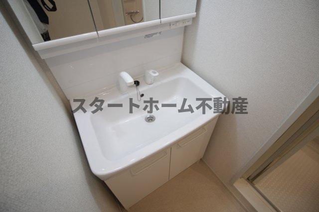 洗面設備　洗面所です