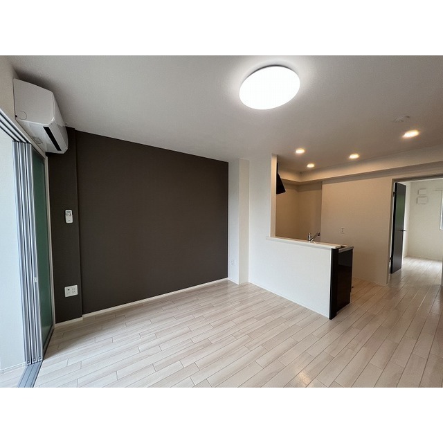 居室・リビング　他室の写真となります。