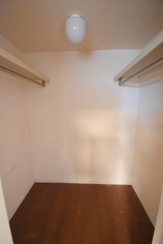 収納　ウォークインクローゼット