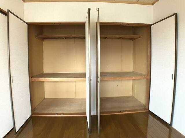 収納　写真は別の部屋のものです。