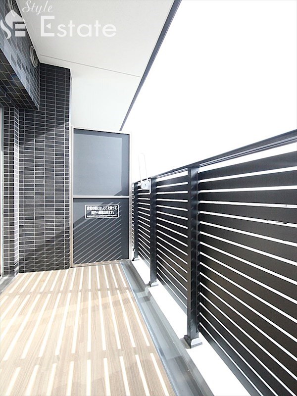 バルコニー　バルコニー