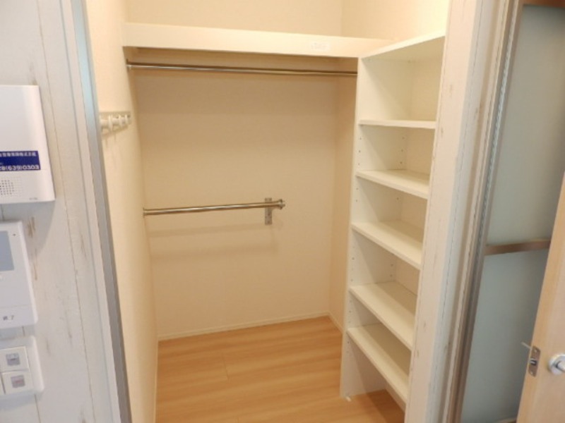 収納　図面と現状に相違がある場合には現状を優先