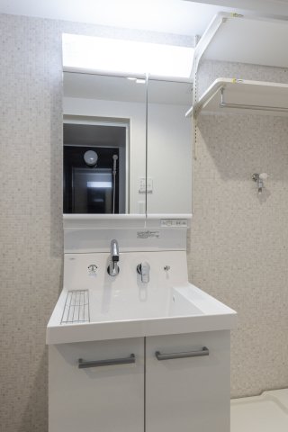 洗面設備　同一仕様写真