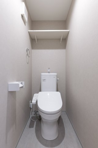 トイレ　同一仕様写真