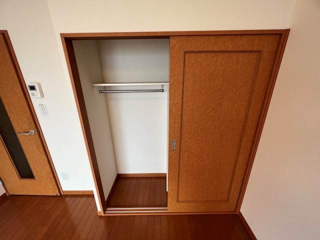 収納　別号室。写真は現状を優先します。