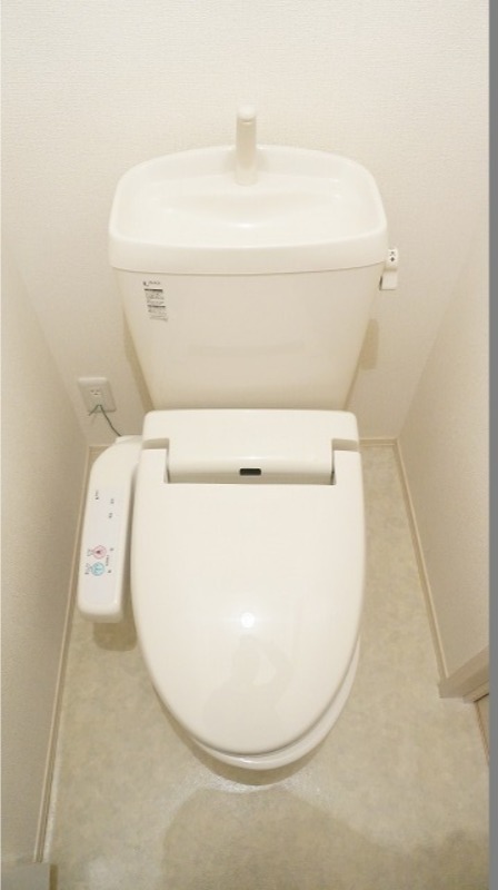 トイレ　図面と現状に相違がある場合には現状を優先