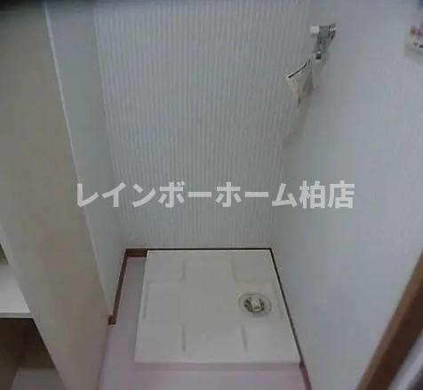 その他設備　室内洗濯機置場です
