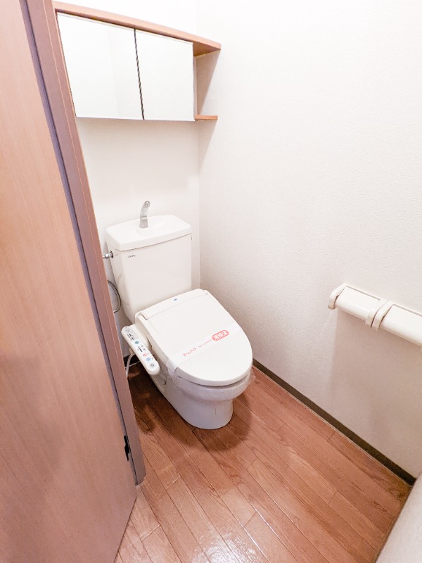 トイレ　図面と現状に相違がある場合には現状を優先