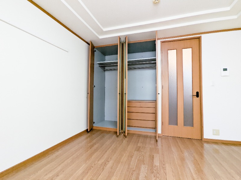 収納　図面と現状に相違がある場合には現状を優先