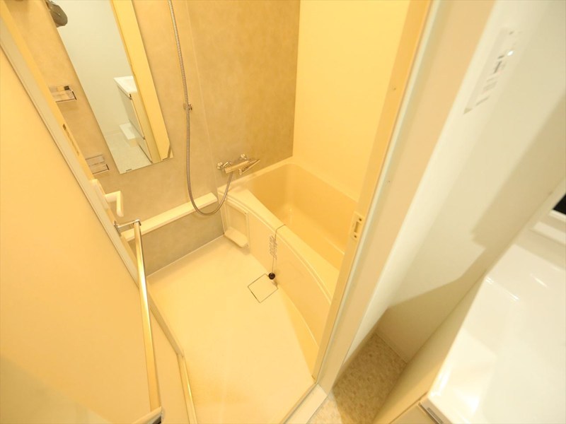 バス・シャワールーム　バスルーム　浴室暖房乾燥機付き