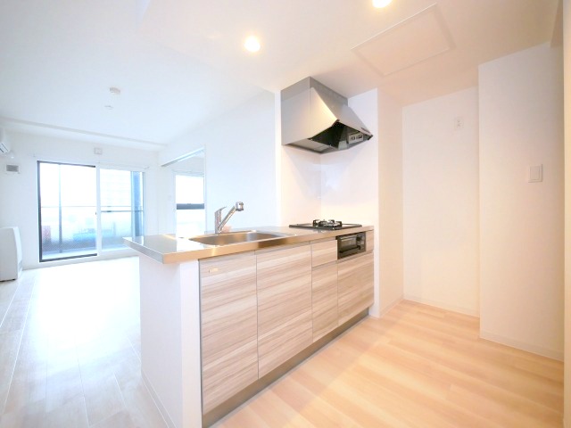 キッチン　対面式のシステムキッチンです♪