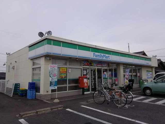 コンビニ　ファミリーマート近江八幡金剛寺（コンビニ）まで230m
