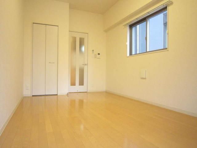 その他部屋・スペース　★２面採光で明るい居室★