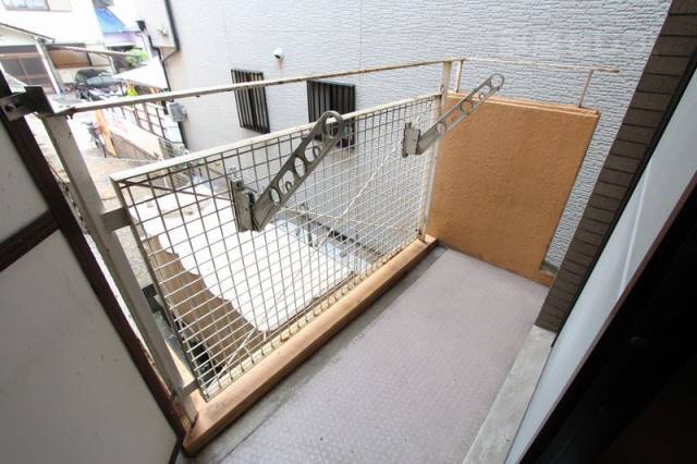 バルコニー　２０５号室内装写真参照