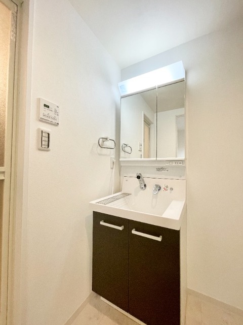 洗面設備　独立洗面台