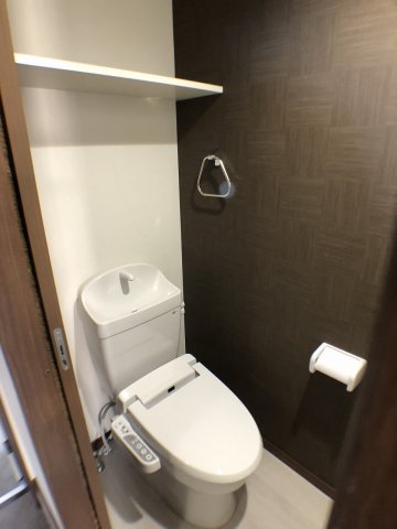 トイレ　写真は同型タイプのお部屋です★